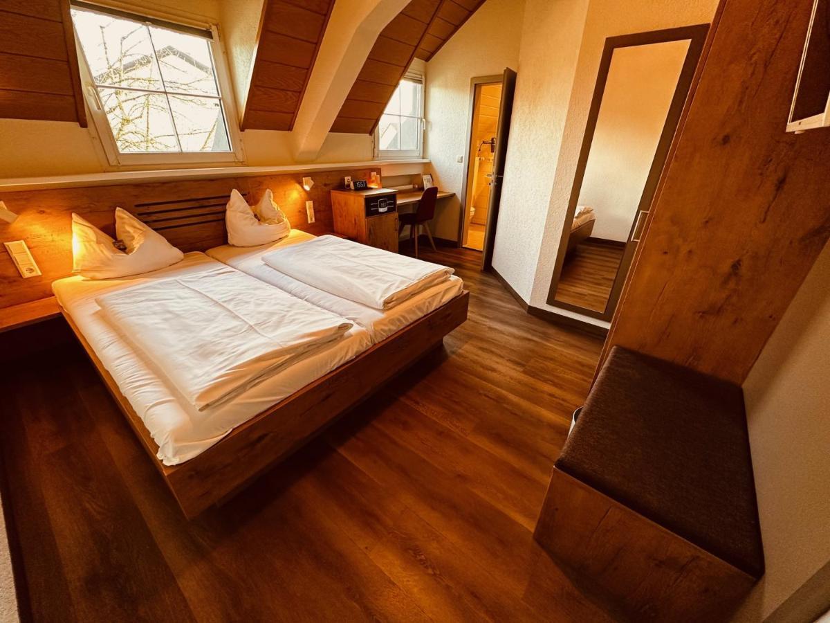Hotel Und Wirtshaus Loewen Rielasingen-Worblingen Eksteriør bilde