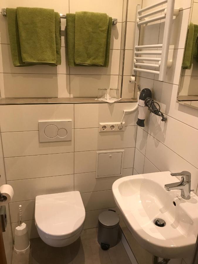 Hotel Und Wirtshaus Loewen Rielasingen-Worblingen Eksteriør bilde